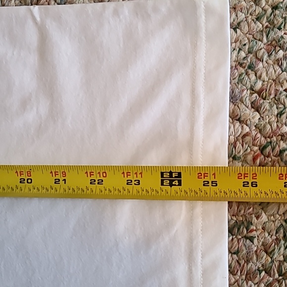 LEVIS BOYS WHITE AND GRAY SHORT SLEEVE T-SHIRT SIZE LARGE - Picture 9 of 10